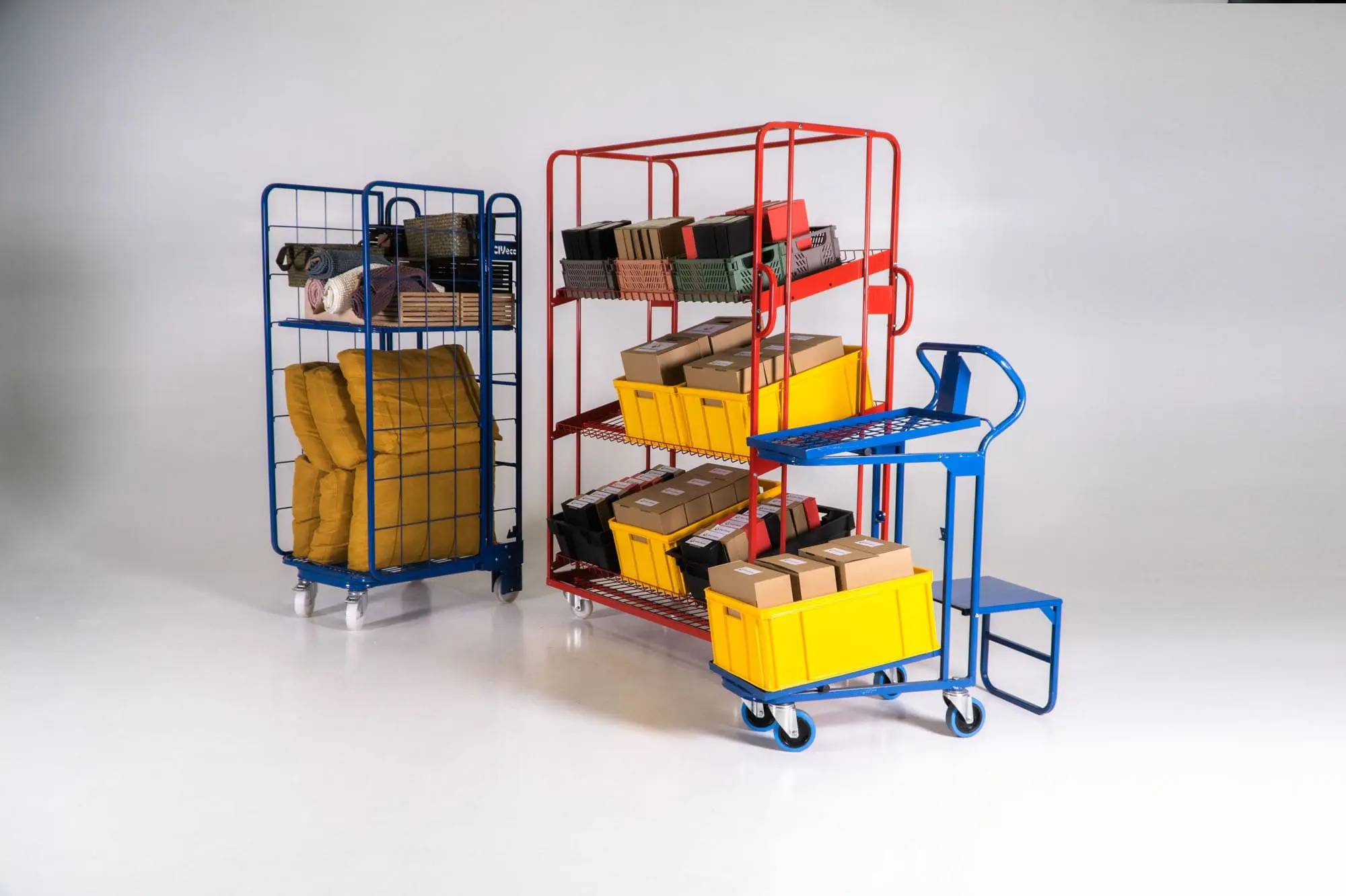 Mesh containers and trolleys